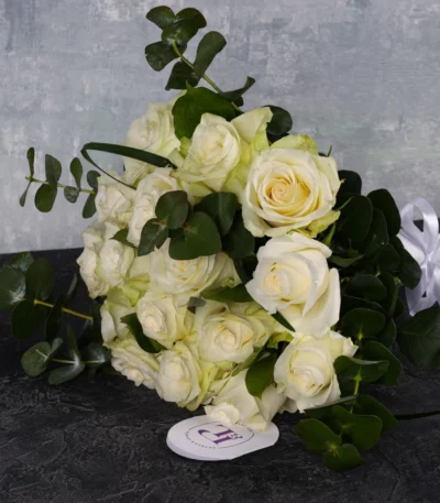 White Roses Best Night