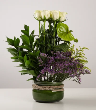 Her Petals Flower Vase Arrangement