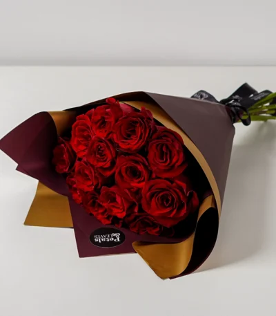 Red Romance Flower Bouquet
