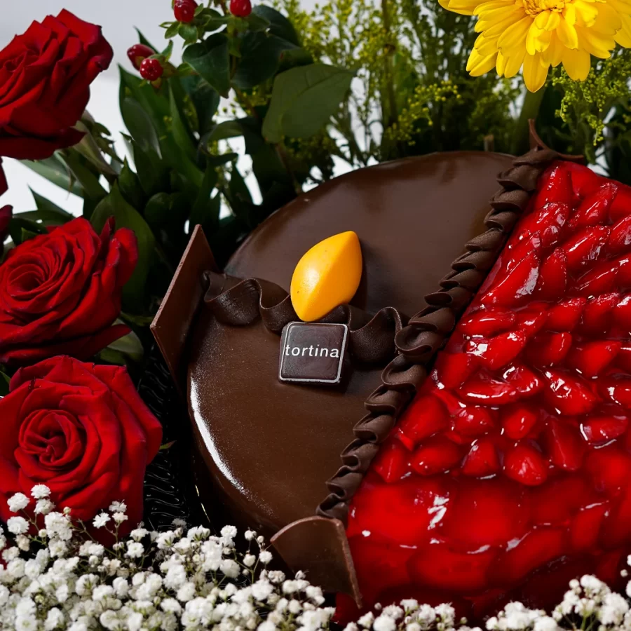 Day & Night Delight Flower Arrangement