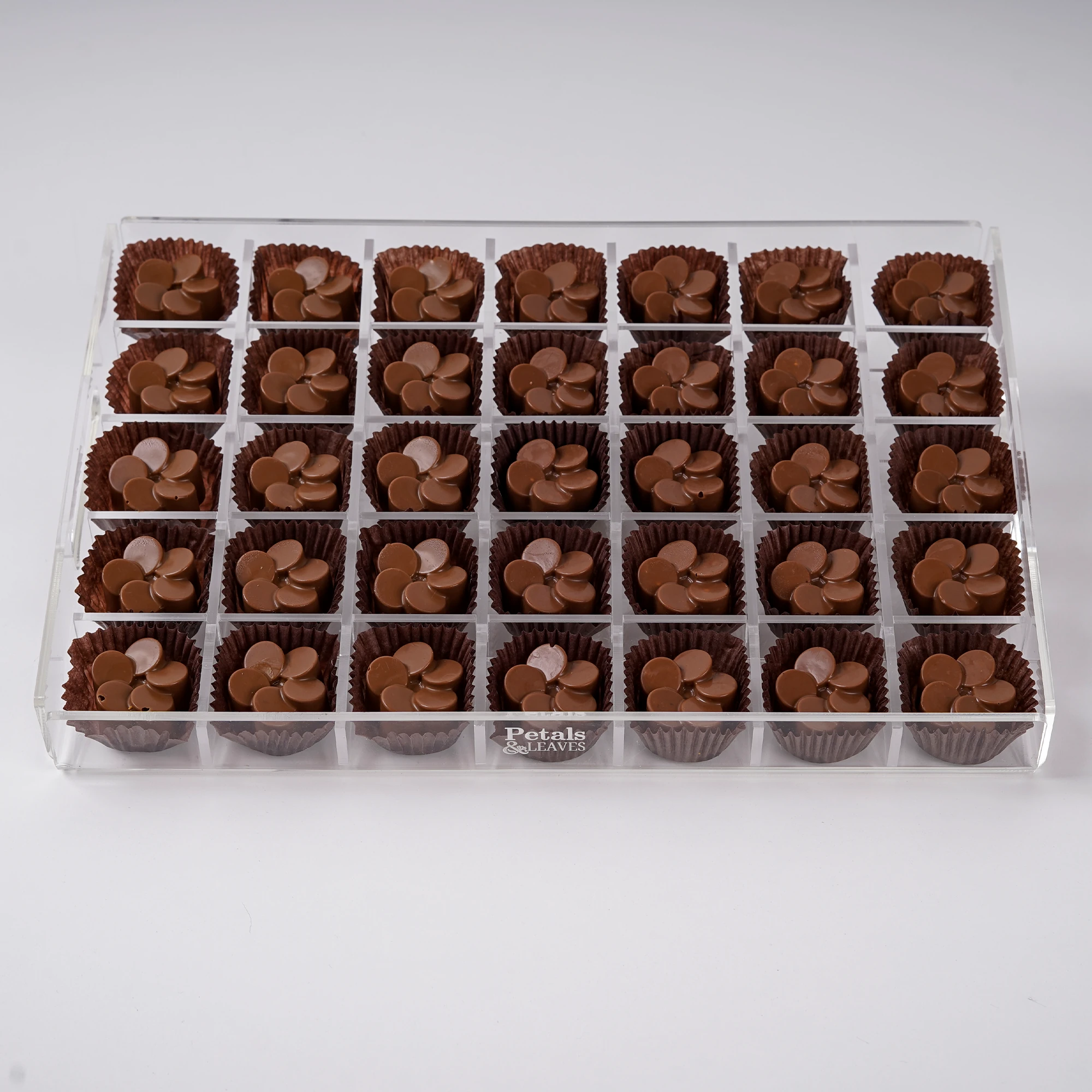 6_forweb Petals & Leaves Chocolate Gems Tray - Image 1